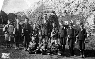 σχολείο τσεκούρια